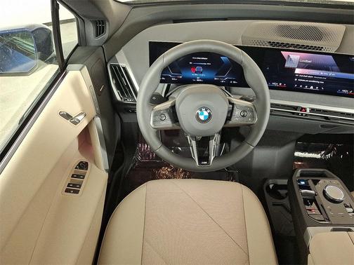 2025 BMW iX xDrive50