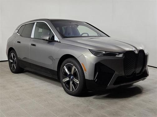 2025 BMW iX xDrive50
