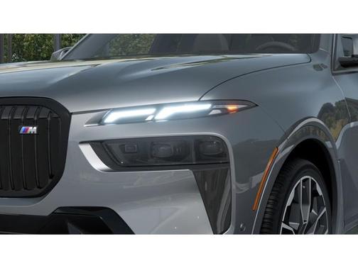 2026 BMW X7 M60i