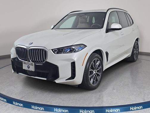 Mineral White Metallic 2024 BMW X5 xDrive40i