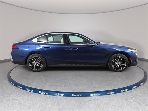 2026 BMW 530 i xDrive