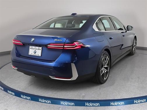 2026 BMW 530 i xDrive