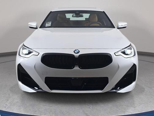 2026 BMW 230 i xDrive