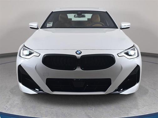 2026 BMW 230 i xDrive