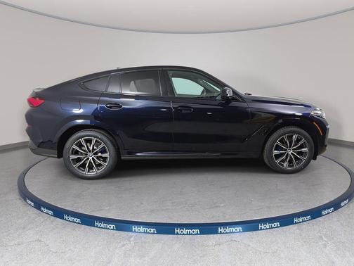 Carbon Black Metallic 2026 BMW X6 xDrive40i