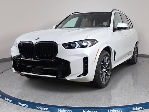 Mineral White Metallic 2026 BMW X5 xDrive40i