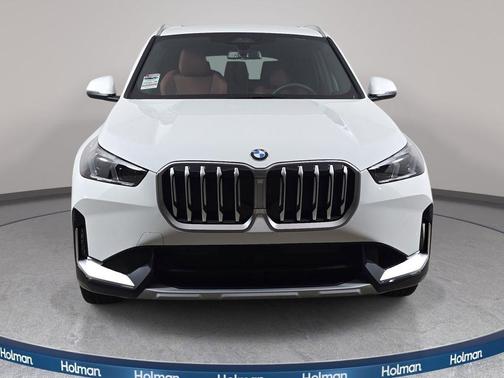 Alpine White 2026 BMW X1 xDrive28i