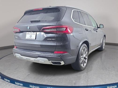 Dark Graphite Metallic 2021 BMW X5 xDrive40i
