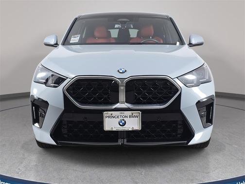 2025 BMW X2 xDrive28i