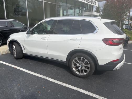 2023 BMW X5 xDrive40i