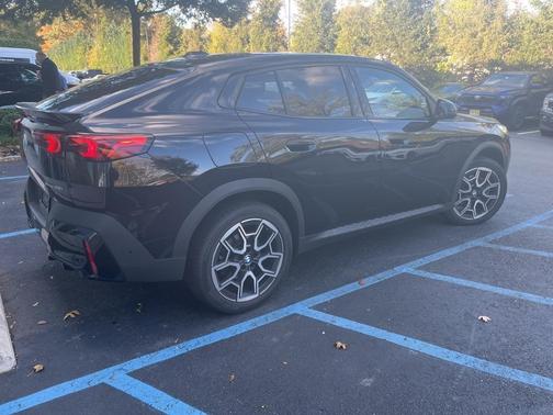 2025 BMW X2 xDrive28i