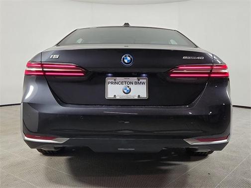2024 BMW i5 eDrive40