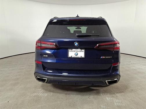 2021 BMW X5 M50i