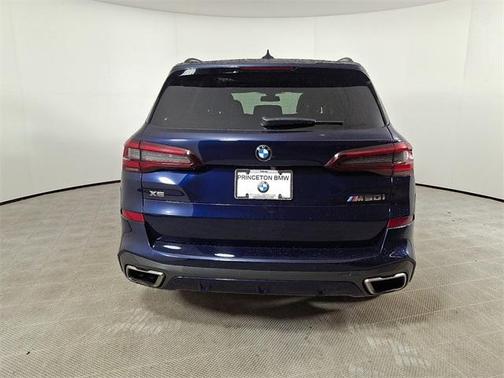 2021 BMW X5 M50i