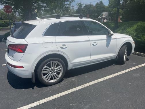 2018 Audi Q5 2.0T Tech Premium