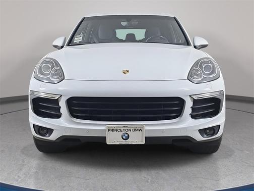 2017 Porsche Cayenne Platinum Edition