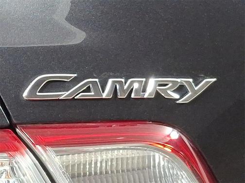 2011 Toyota Camry Hybrid