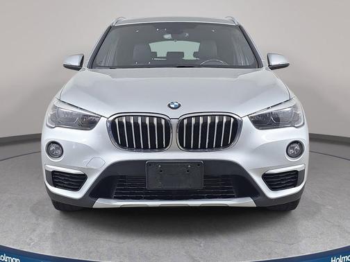 Glacier Silver Metallic 2018 BMW X1 xDrive28i