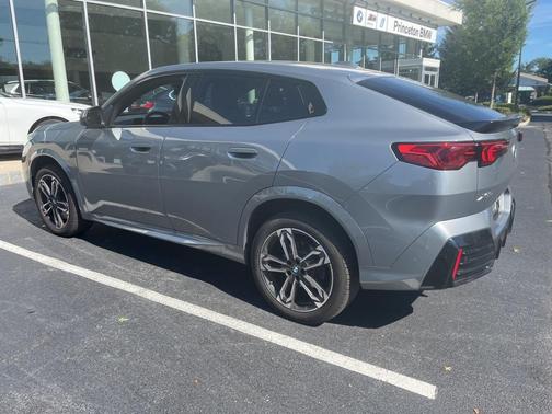 2025 BMW X2 xDrive28i