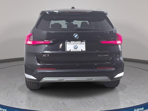 Black Sapphire Metallic 2026 BMW X1 xDrive28i