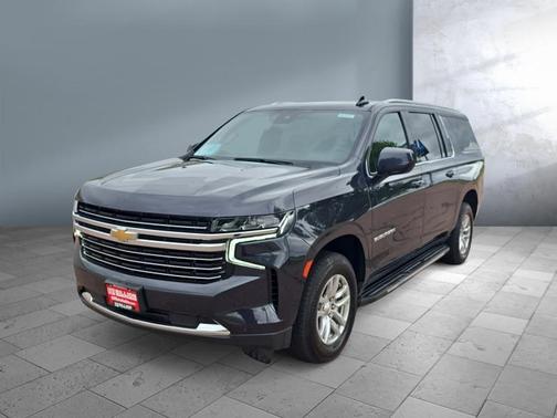 2023 Chevrolet Suburban LT