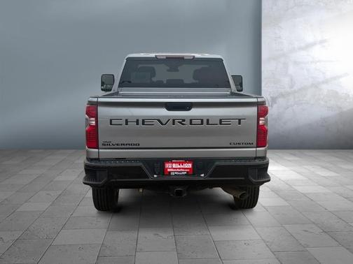 2024 Chevrolet Silverado 2500 Custom