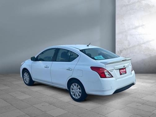 2018 Nissan Versa 1.6 SV