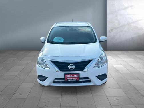 2018 Nissan Versa 1.6 SV