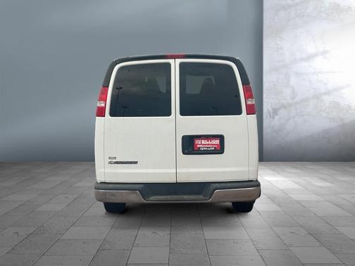 2020 Chevrolet Express 3500 LT
