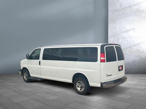 2020 Chevrolet Express 3500 LT