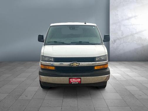 2020 Chevrolet Express 3500 LT