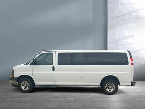 2020 Chevrolet Express 3500 LT