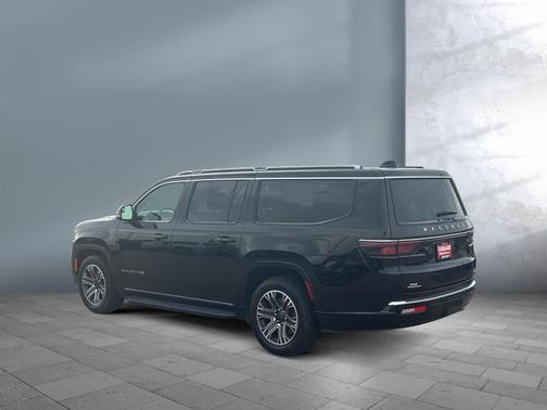 2023 Jeep Wagoneer L Series II 4x4