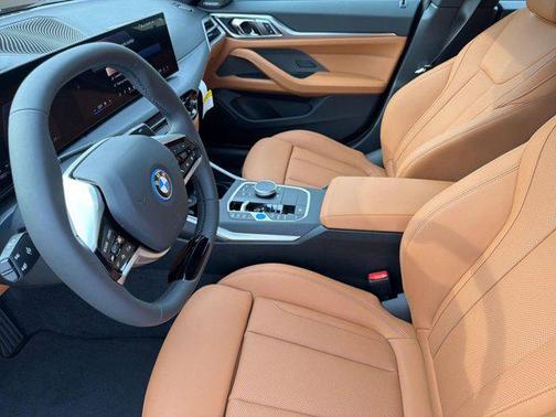 Vegas Red Metallic 2026 BMW i4 Gran Coupe eDrive40