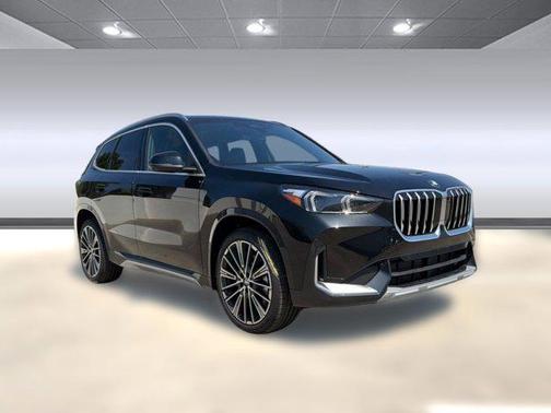 Black Sapphire Metallic 2026 BMW X1 xDrive28i