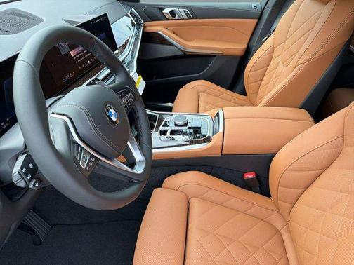 Manhattan Green Metallic 2026 BMW X5 sDrive40i