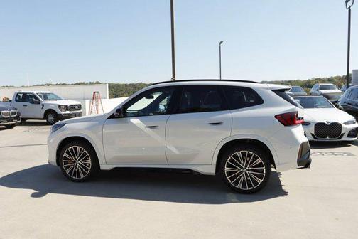 2025 BMW X1 M35i