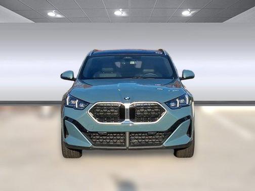 2025 BMW X2 xDrive28i
