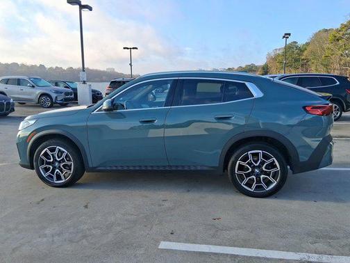 2025 BMW X2 xDrive28i