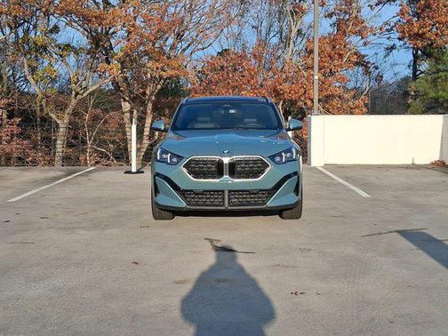 2025 BMW X2 xDrive28i