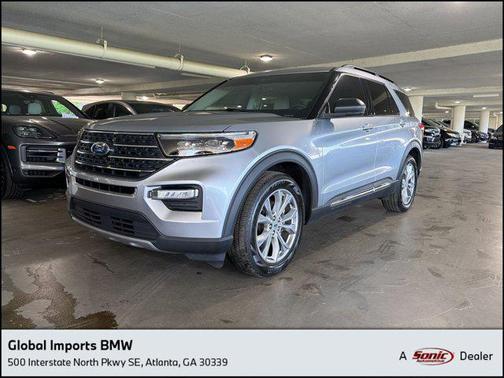 Iconic Silver Metallic 2023 Ford Explorer XLT