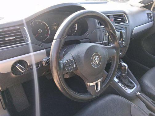 2012 Volkswagen Jetta SEL