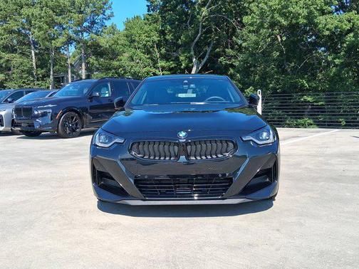 2025 BMW 230 i