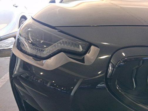 2025 BMW 230 i