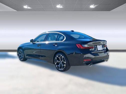 2025 BMW 330 330i Sedan