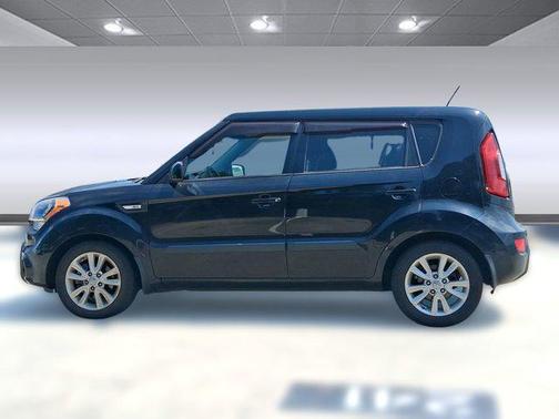 2013 Kia Soul Base