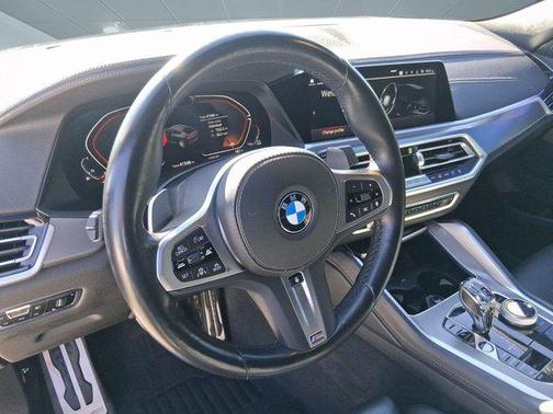 2022 BMW X6 xDrive40i