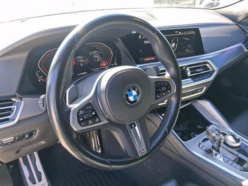 2022 BMW X6 xDrive40i