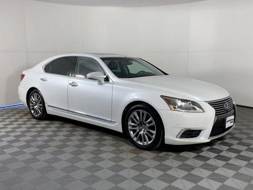 2017 Lexus LS 460 Base