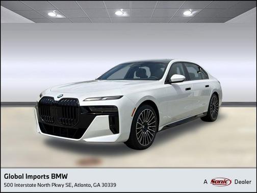Mineral White Metallic 2026 BMW 740 740i